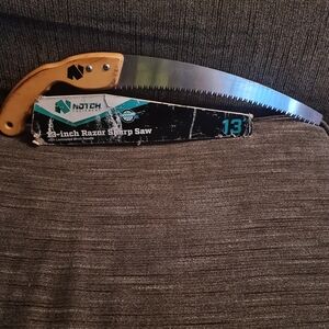NOTCH 13-INCH HANDSAW